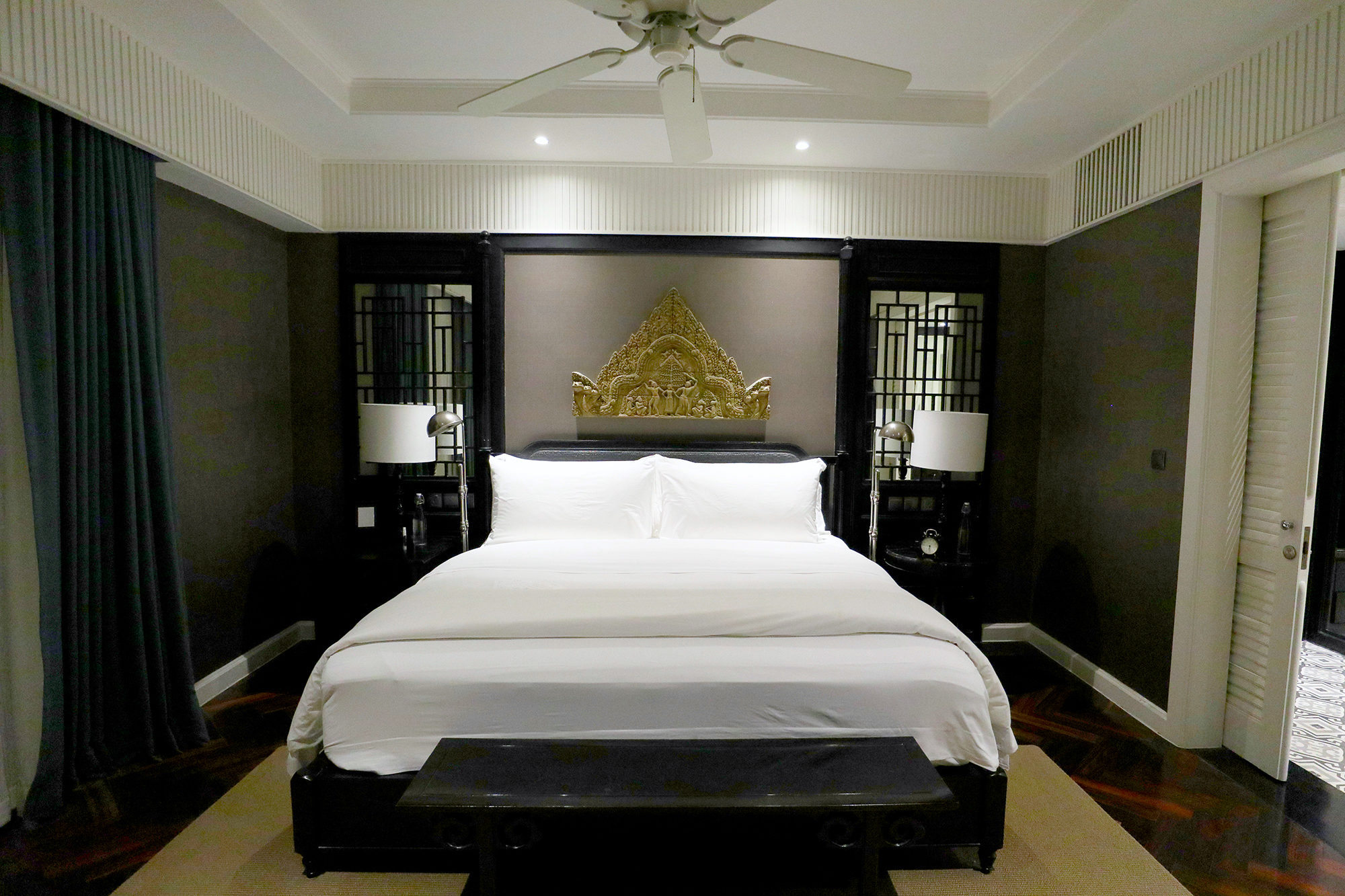 2 Bed Villa Master.jpg