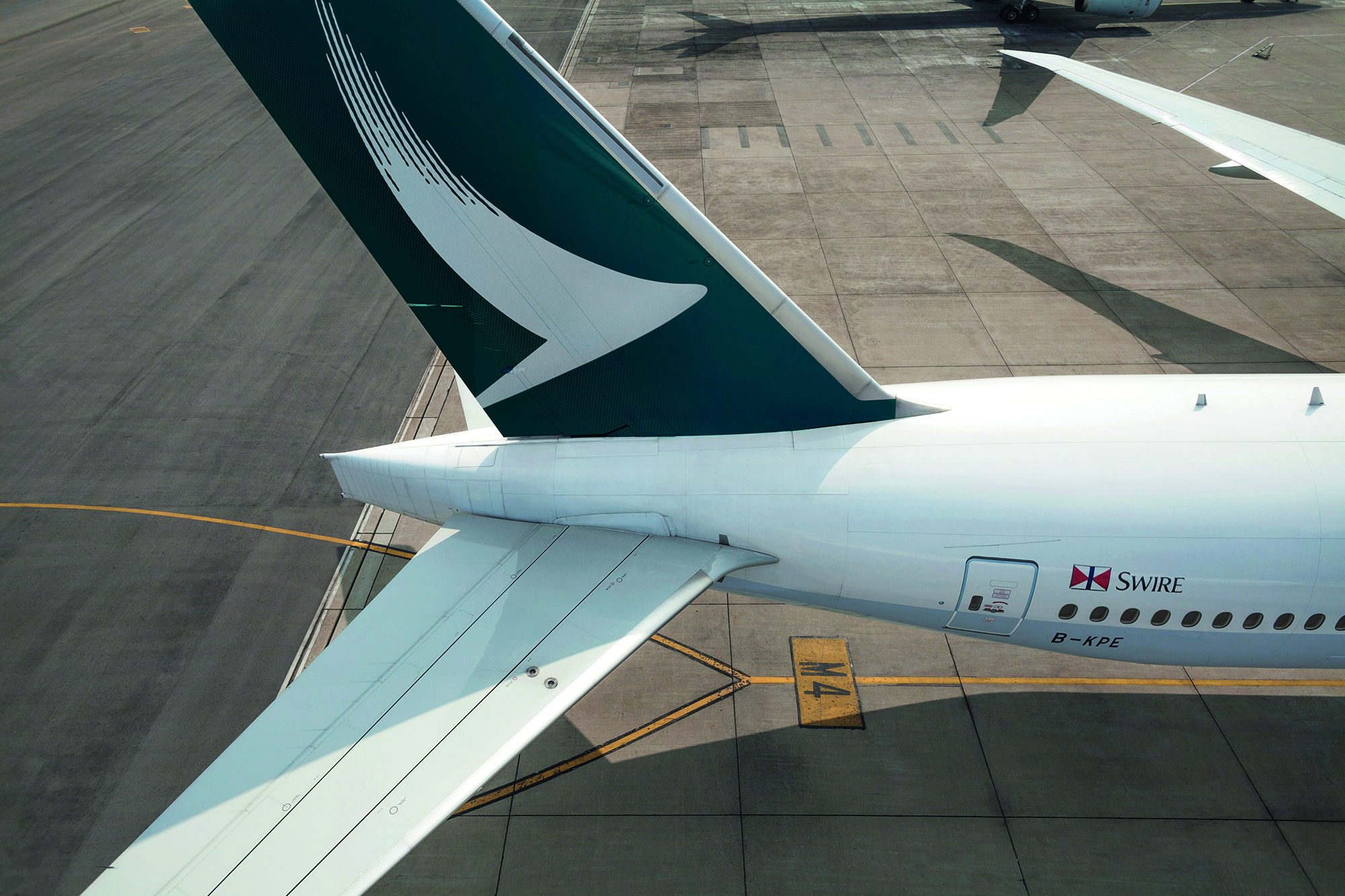 CX B77W Tail Overhead (Cathay Pacific)