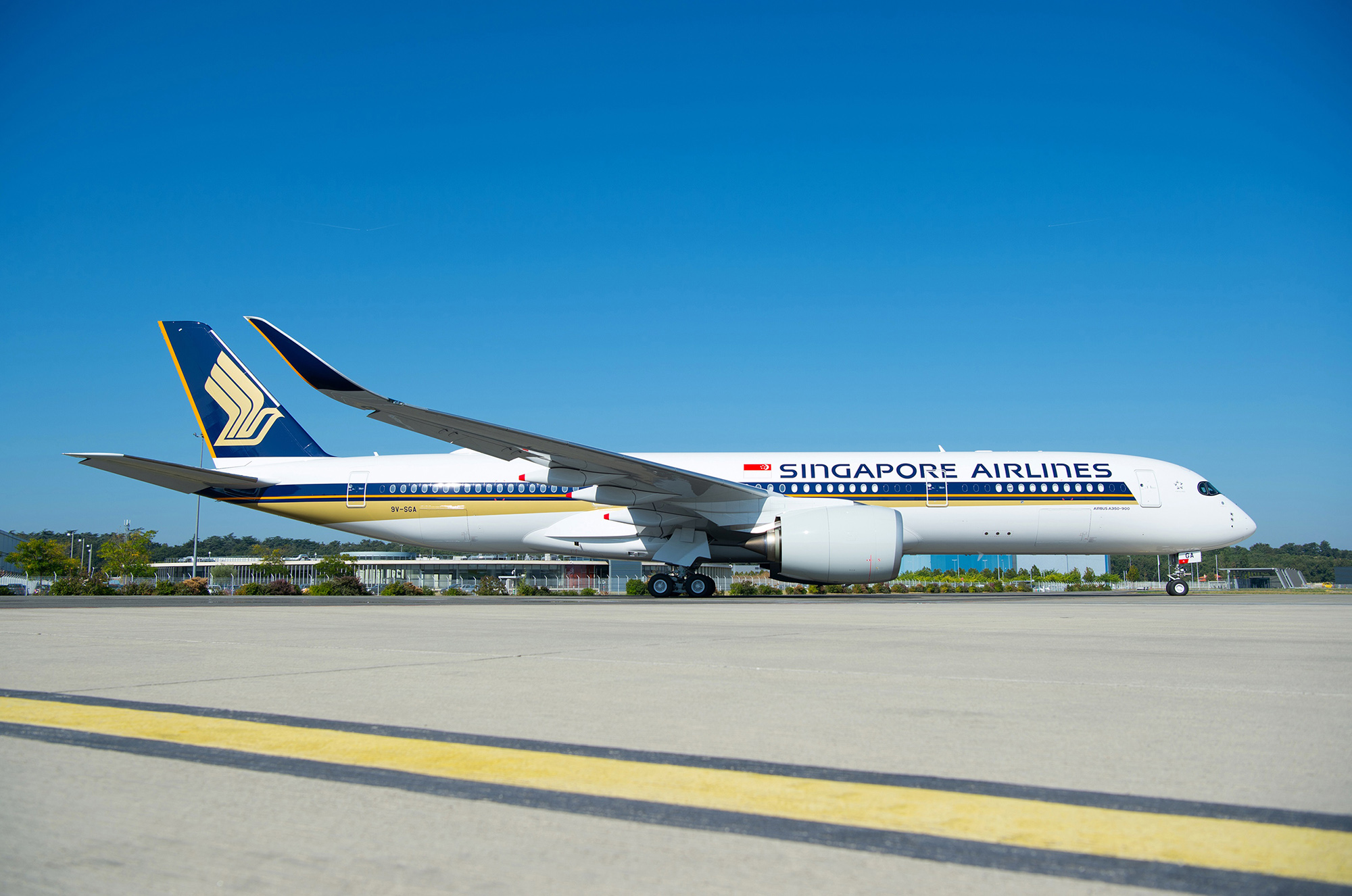 A359ULR Delivery 3 (Singapore Airlines).jpg