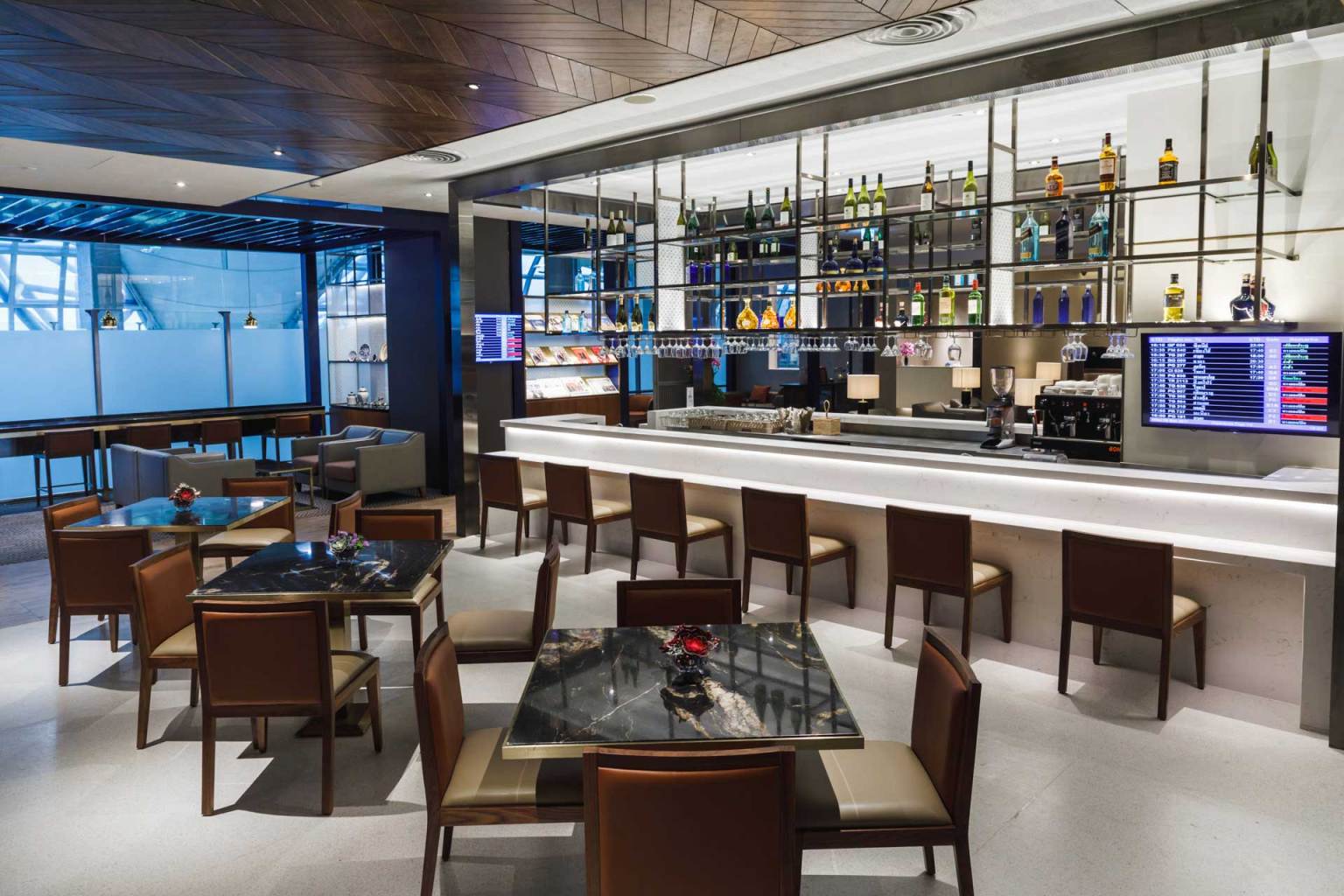 SIA reopens Perth SilverKris lounge, extends hours in Sydney, Melbourne