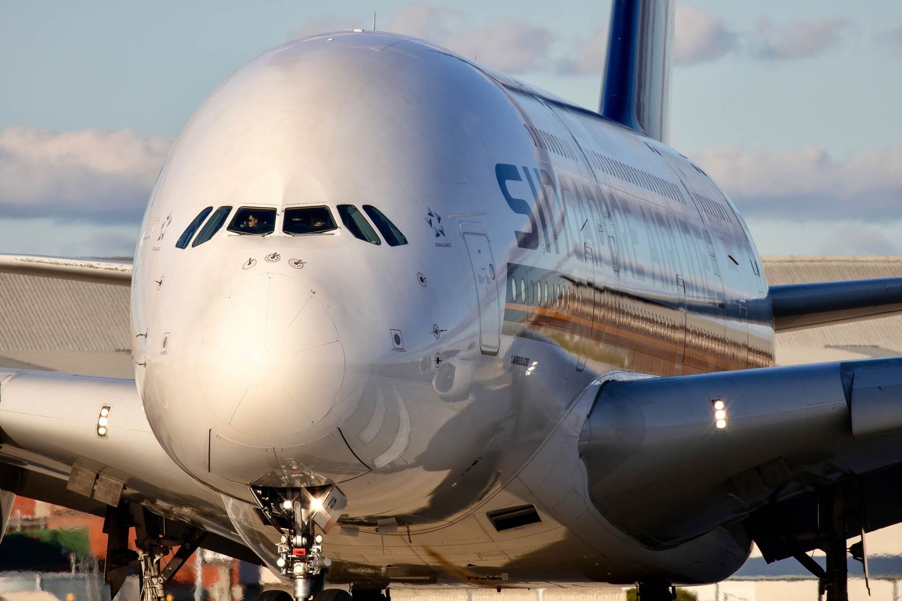 Singapore Airlines bringing the Airbus A380 back to Tokyo from